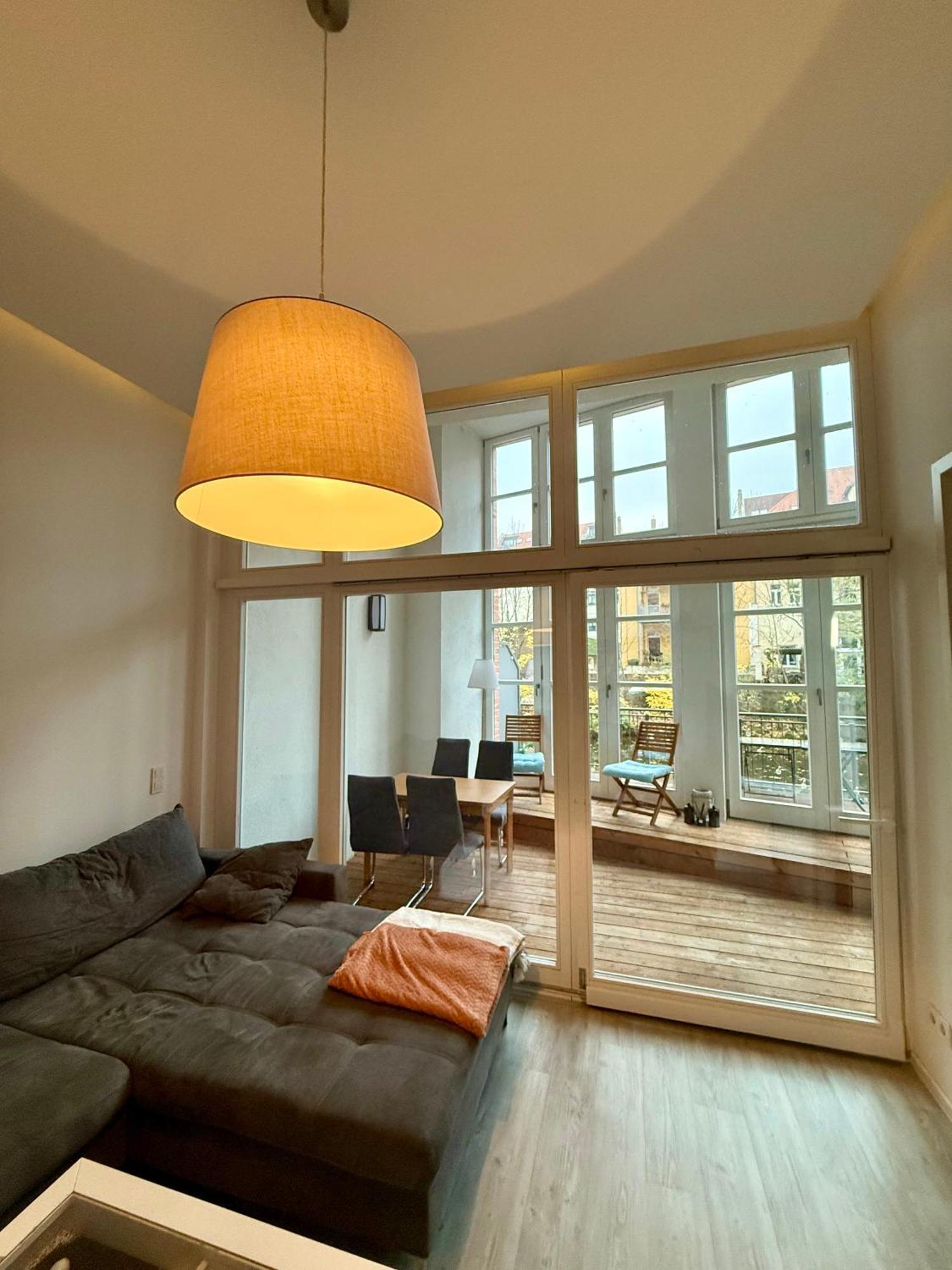 Relax-Wohnung Mit Balkon Ueber Die Weisse Elster 라이프치히 외부 사진